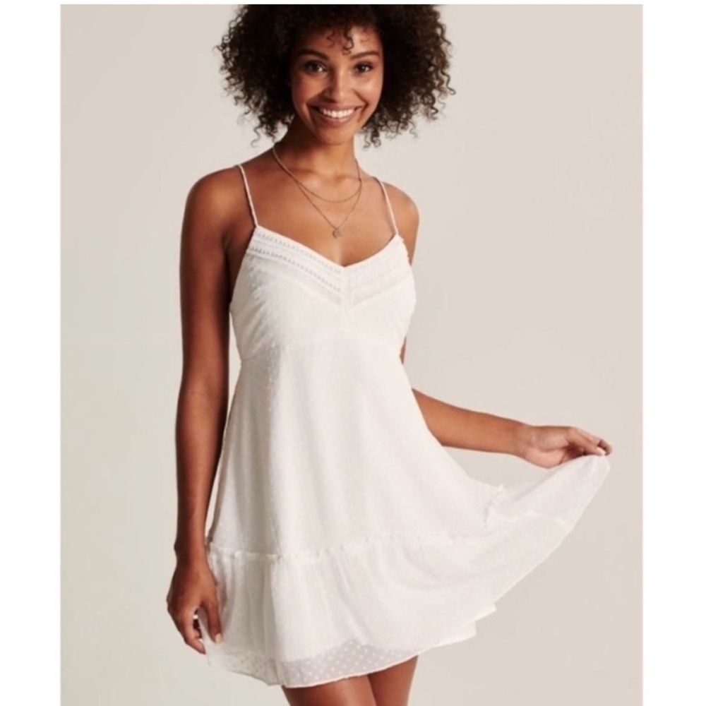 Abercrombie & Fitch White tie back mini dress